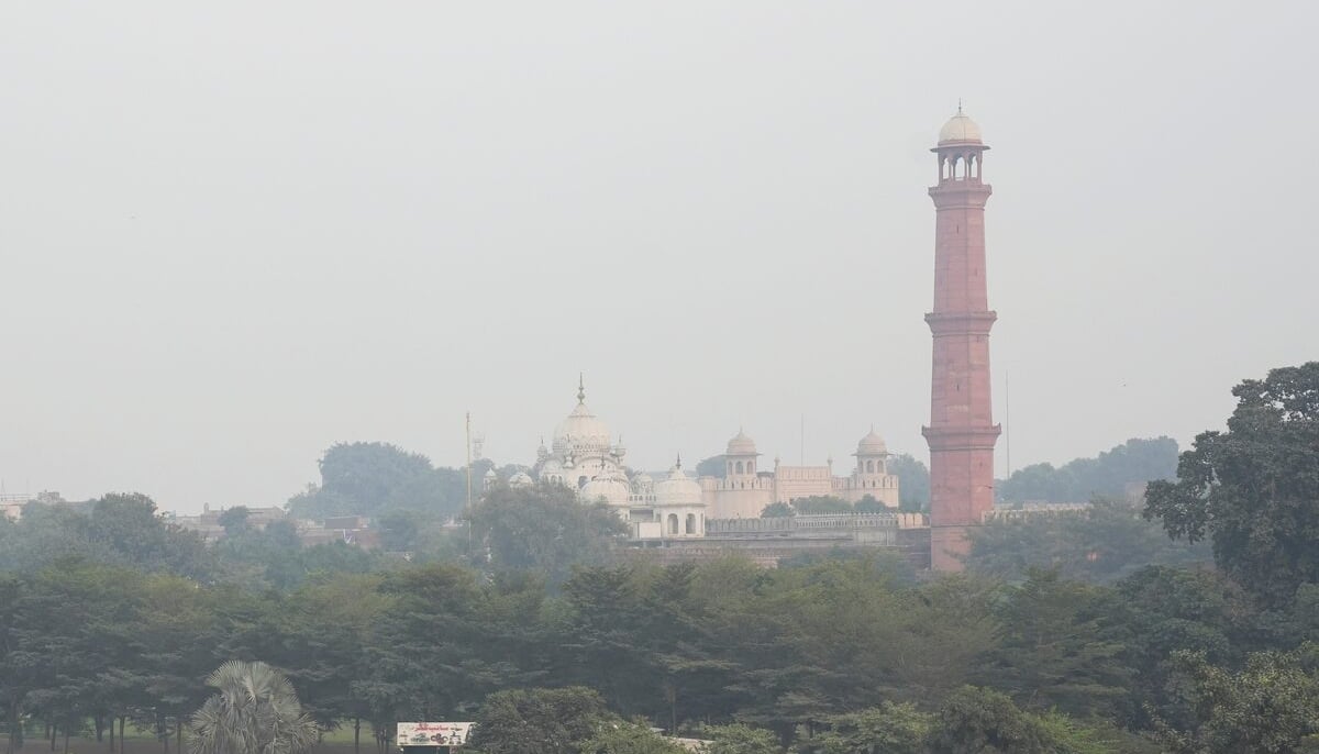 A view of Gurdwara Dera Sahib, Lahore Fort and a minaret of the Badshahi Mosque, seen amid smog in Lahore, November 4, 2024. — Reuters