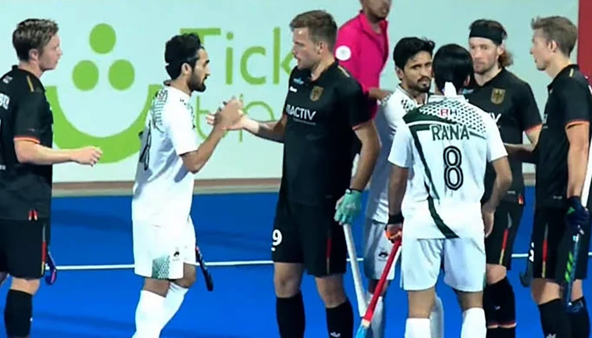 Pakistan hockey players after facing defeat against Germany in the semi-finals of the Paris Olympics Qualifiers in Muscat, Oman. Screengrab via YouTube/Oman Sports TV