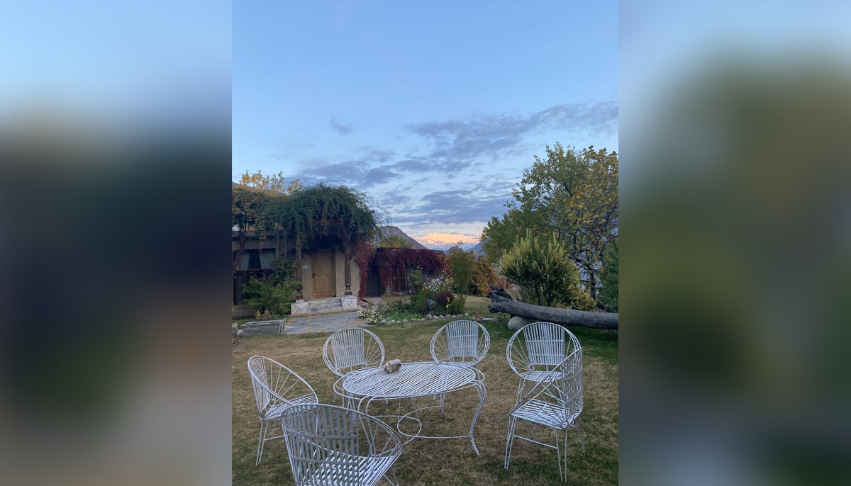 The sitting area of the Ayun Forts garden. — Reporter