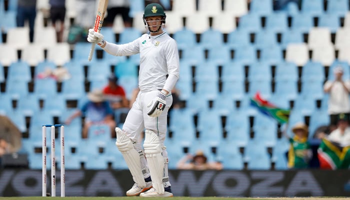 First Test: Debutant Bosch defies Pakistan comeback to give South Africa lead