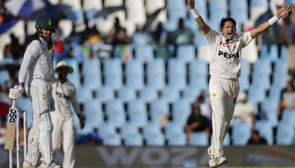 Pakistans Mohammad Abbas appealing to the umpire for an lbw of Tony de Zorri on the third day of the first Test against South Africa on December 28, 2024. — AFP