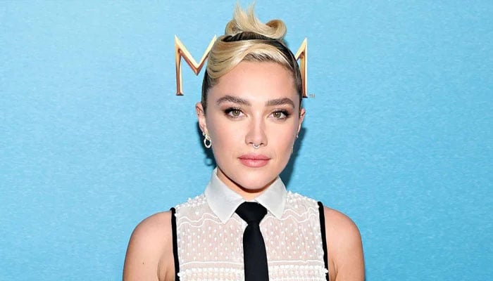 Florence Pugh makes first appearance with new lover for Christmas shopping