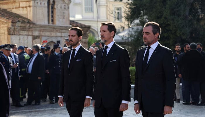 Greece’s former royal family regains their Greek citizenship