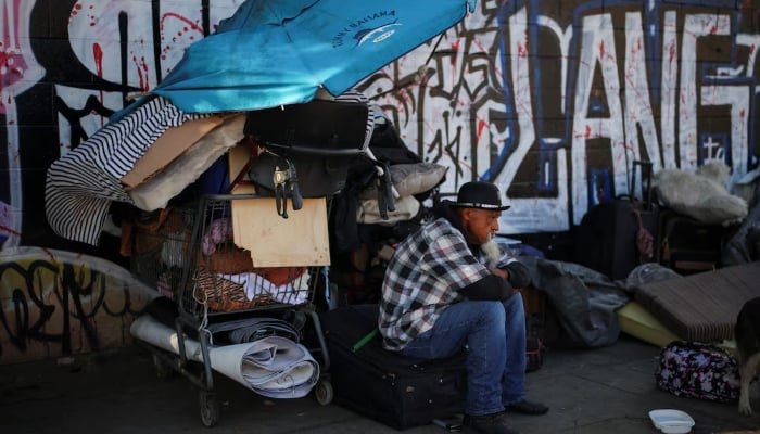 Homelessness in US hits new record in 2024: report