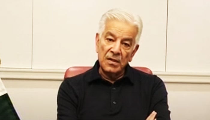 Khawaja Asif blames judiciary for ‘delay’ in bringing May 9 rioters to justice