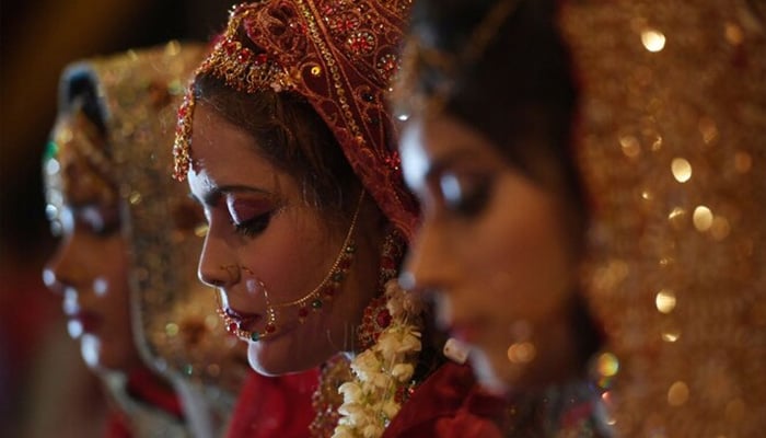 KP govt announces Rs200,000 grant for deserving brides