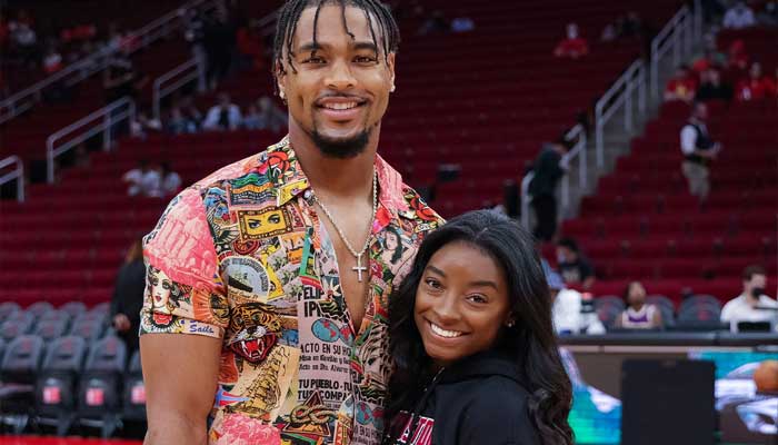 Simone Biles reveals one thing Jonathan Owens is better at in their marriage