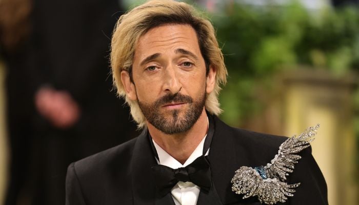 Adrien Brody breaks down during the Golden Globes