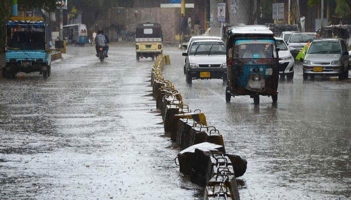 Cold spell likely to intensify after Karachi receives first winter rain