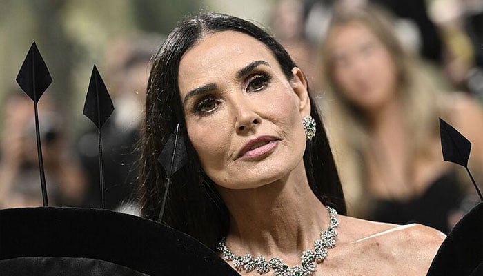 Demi Moore misses her dog Pilaf on Golden Globes 2025 red carpet