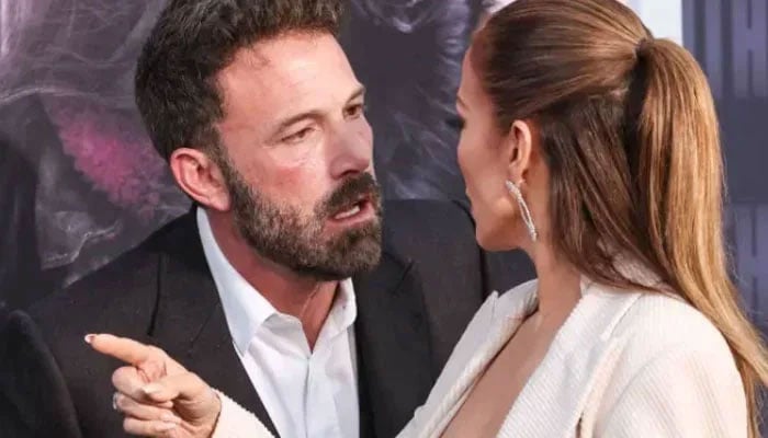 Jennifer Lopez, Ben Affleck one step away from ending marriage