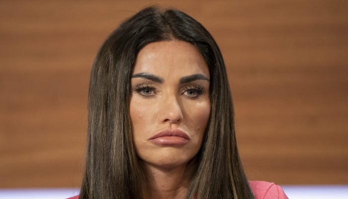 Katie Price locked into a dangerous ugly cycle: Source