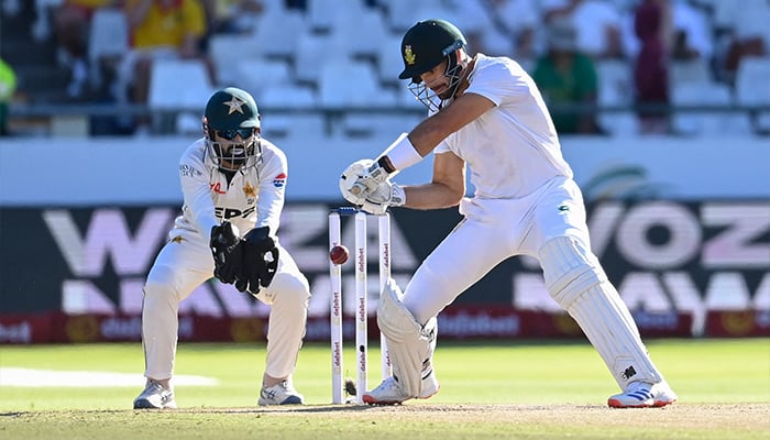 Pakistan fined 25% match fee for slow over-rate in Cape Town Test