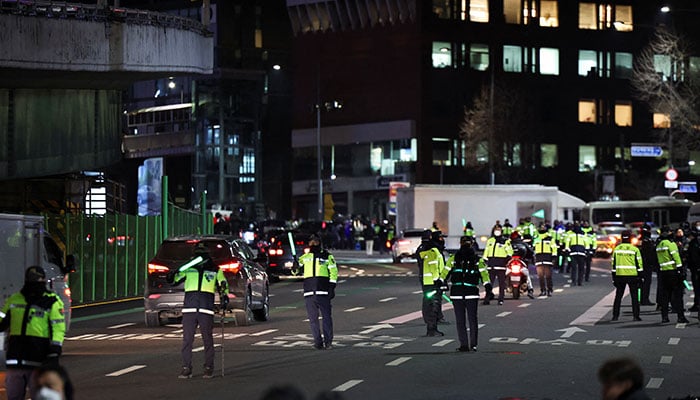 South Korea authorities arrive to arrest impeached President Yoon