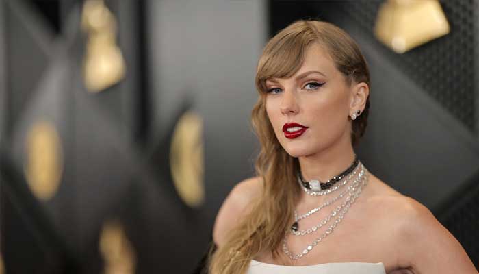 Taylor Swift pays for her ‘wrong decision’