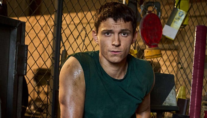 Tom Holland dishes on ‘animosity’ on the set of ‘The Crowded Room’